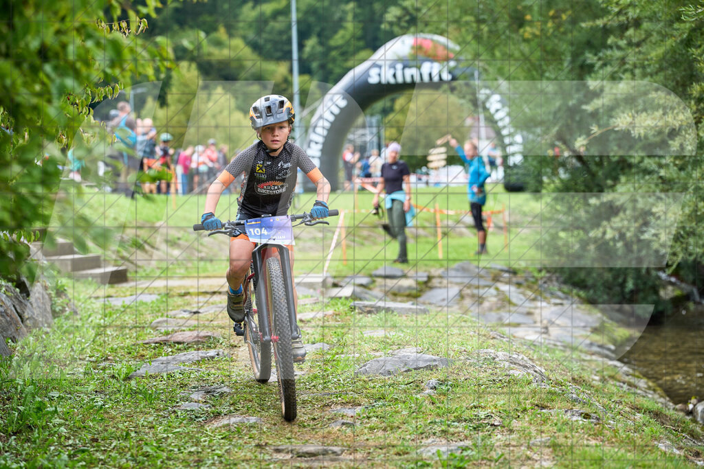 Betriebszentrum Laubenbachmühle, Frankenfels, Österreich - 13. September 2025: Dirndltal Race - Kids RaceFotograf: Martin Bihounek / martinbihounek.com | 13. September 2025 Betriebszentrum Laubenbachmühle, Frankenfels, Österreich : Dirndltal Race - Kids Race •••••Photo by: Martin Bihounek / martinbihounek.comInsta: @martinbihounekcom