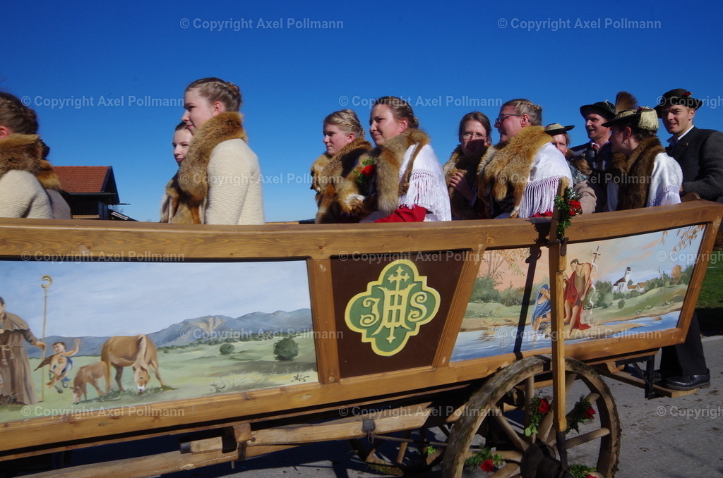 IMGP8402 | fotografiert von Axel PollmannLeonhardi Wallfahrt Benediktbeuern und Murnau, Fronleichnam, Fasching, Landschaft im Loisachtal und Benediktbeuern  - Realisiert mit Pictrs.com