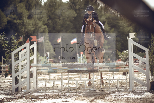 20240531-DOS_9268 | Entdecke hochwertige Reitturnierfotos von Foto Oger. Professionell, emotional und authentisch – jetzt Lieblingsmomente im Shop bestellen. - Realized with Pictrs.com
