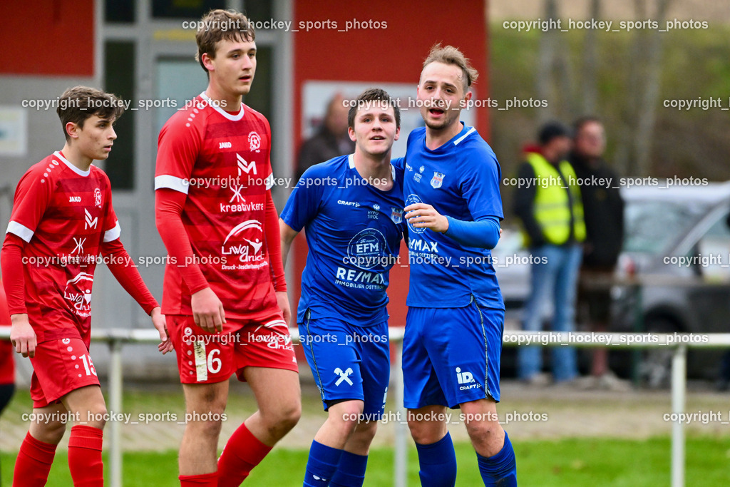 SV Rothenthurn vs. Union Matrei | #6 Valerian Mitterer SV Rothenthurn, #19 Luca Jakob Blassnig Matrei, #11 Philipp Wibmer Matrei,  Jubel Union Matrei Mannschaft, #15 Julian Katholnig SV Rothenthurn, SV Rothenthurn vs. Union Matrei, SV Rothenthurn vs. Union Matrei am 09.11.2024 in Rothenthurn (Sportplatz Rothenthurn), Austria, (Photo by Bernd Stefan)