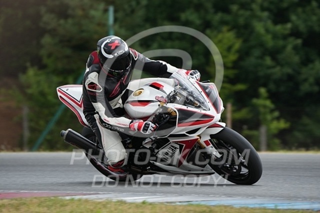 2024_08_02_PBK_14734 | Sportfotografie; SlowMotion; Video; Rennstrecke; Hafeneger; Speer; Racing; RSE; BMW; CBO; Trackday; Motorsportarena; Hockenheimring; Brno; Most; Barcelona; Valencia