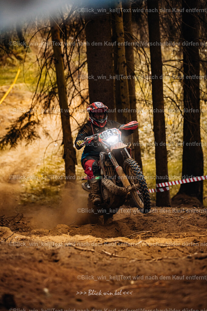 E68A4444 | blick_win_kel