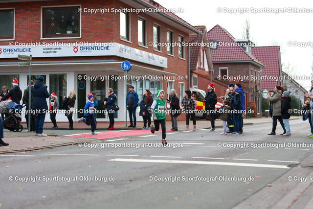 AMLA0225 | Bildershop "Sportfotograf-Oldenburg" mit Fotos von Sportevents in Oldenburg und Umzu. - Realisiert mit Pictrs.com