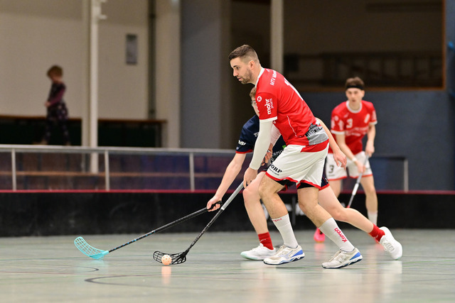 Floorball I Herren I Saison 2024-2025 I 2. FBL Herren Nord-West I 12. Spieltag I MTV Mittelnkirchen - SSF Dragons Bonn II I 037648 | Der Sportfotograf. - Realisiert mit Pictrs.com