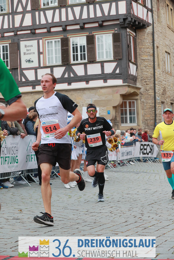 VR Bank Hauptlauf 10km | 3königslauf 2022 VR Bank Hauptlauf - Realisiert mit Pictrs.com