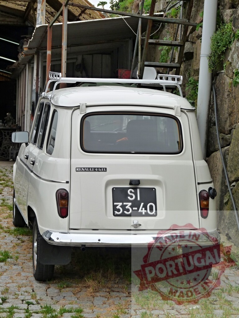 Renault 4 GTL vintage car parked on old cobblestone street | Renault 4 GTL vintage car parked outdoors on a cobblestone road - Realized with Pictrs.com