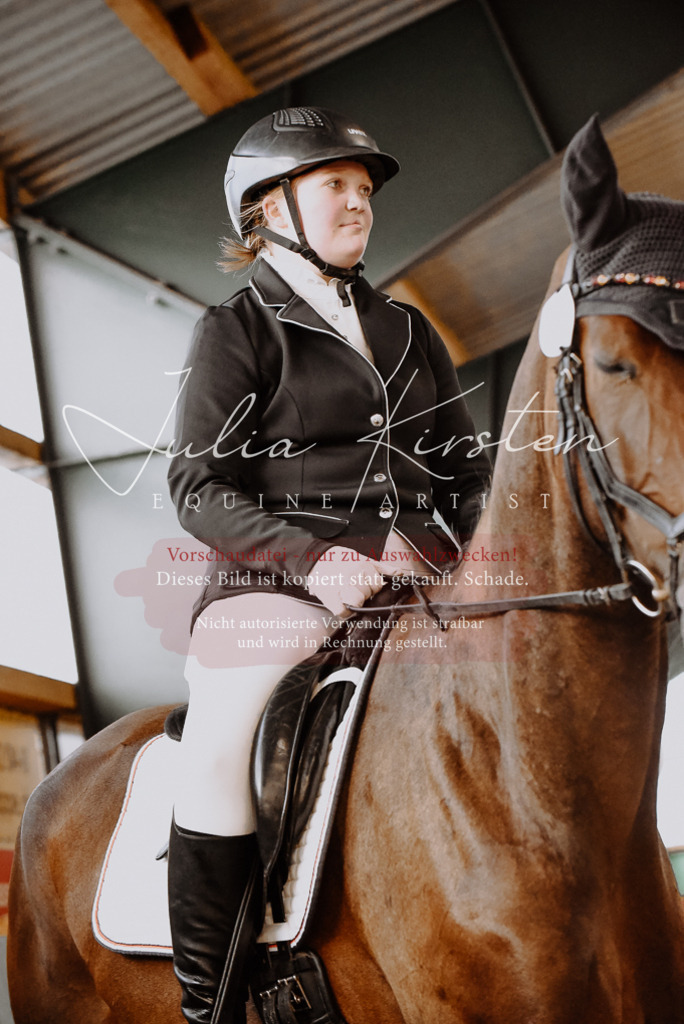 DSC_7525 | Pferde- und Turnierfotografie in Westsachsen. Pferdeportraits, Auftragszeichnungen und intuitive Kunst.