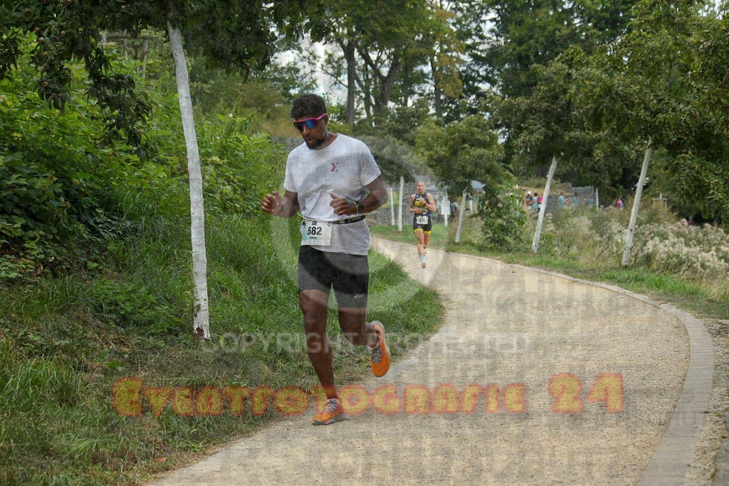 250824_1426_EX1_6235 | Sportfotografie im Rhein-Sieg Kreis, Köln, Bonn, NRW, Rheinland Pfalz, Hessen, etc. Unser Tätigkeitsfeld umfasst den Laufsport vom Volkslauf über den Marathon, Duathlon, Triathon bis zum Ultralauf wie Kölnpfad Ultra oder Schindertrail.