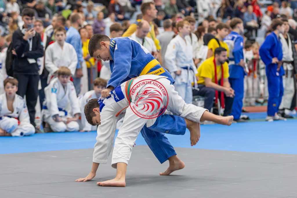 Internationaler Adler Cup 2024 | Foto vom Internationalen Adler Cup Judo Turnier im Sport- und Freizeitzentrum Kalbach im Oktober 2024 - Realisiert mit Pictrs.com
