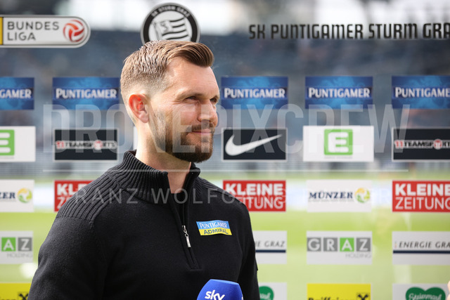 SK Puntigamer Sturm Graz vs TSV Egger Glas Hartberg – Championship Group    | Graz, Austria, 12.Apr.26 - SOCCER - ADMIRAL Bundesliga, SK Puntigamer Sturm Graz vs TSV Egger Glas Hartberg. The image shows head coach Fabio Ingolitsch (STU).    