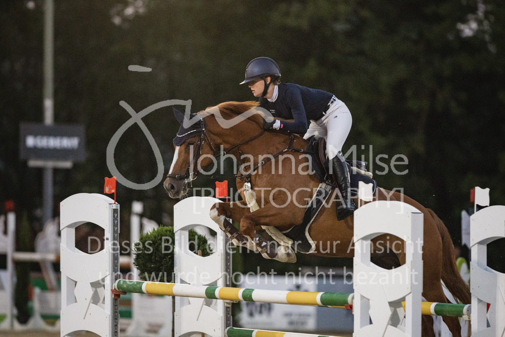 230723_Delbrueck_2Ph-L1-300 | Deine schönsten Turniermomente als professionelle Fotos! Entdecke hochwertige Pferdesport-Fotografie im Online-Shop. Jetzt Fotos finden & bestellen!