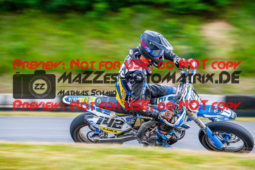 MaZZes_FotoMatrix_220528_5021 | Fotograf Mathias Schmid
Sportfotograf,
Eventfotograf,
Hochzeitsfotograf,
Portraitfotograf