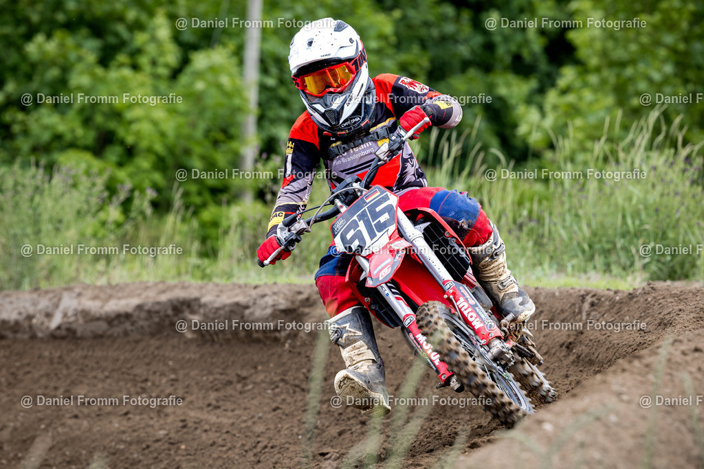 0V8A7561 | DanielFrommFotografie - Realisiert mit Pictrs.com