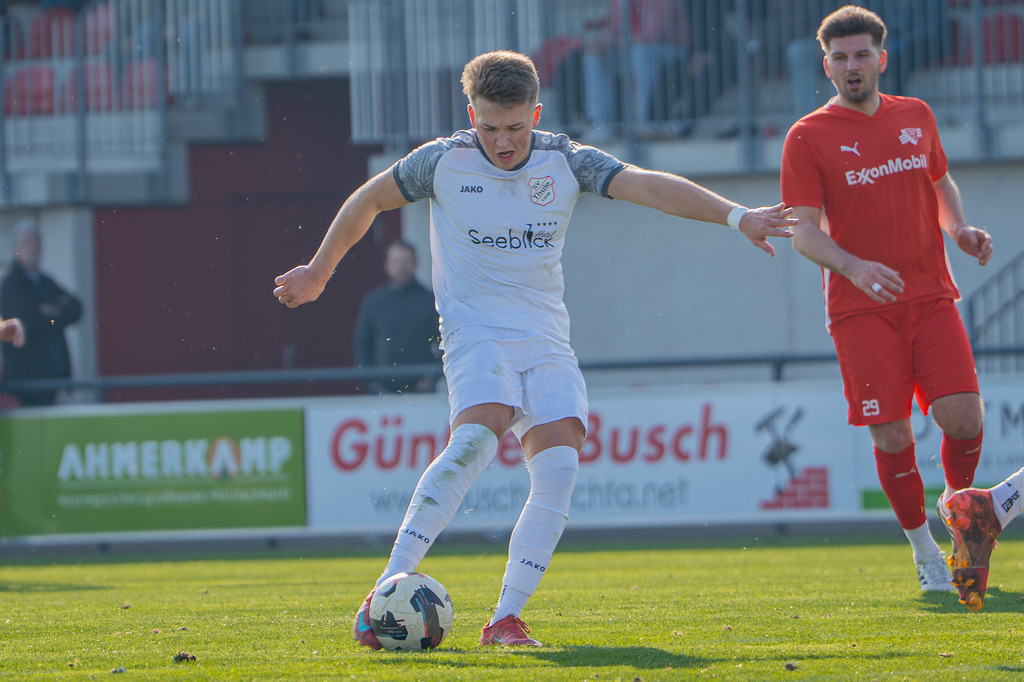 Fußball I Herren I Saison 2025-2026 I Bezirksliga Weser-Ems 4 I 24. Spieltag I VFL Oythe - SV Thüle I 220034.03.2026 | jns.sportfotos - Realisiert mit Pictrs.com