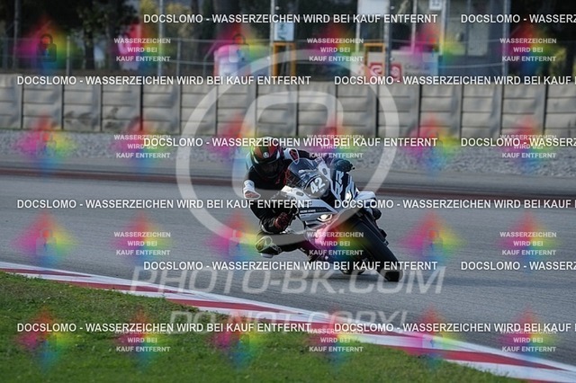 2025_10_23_PBK_33714 | Sportfotografie; SlowMotion; Video; Rennstrecke; Hafeneger; Speer; Racing; RSE; BMW; CBO; Trackday; Motorsportarena; Hockenheimring; Brno; Most; Barcelona; Valencia