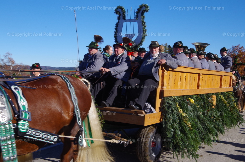 IMGP8597 | fotografiert von Axel PollmannLeonhardi Wallfahrt Benediktbeuern und Murnau, Fronleichnam, Fasching, Landschaft im Loisachtal und Benediktbeuern  - Realisiert mit Pictrs.com