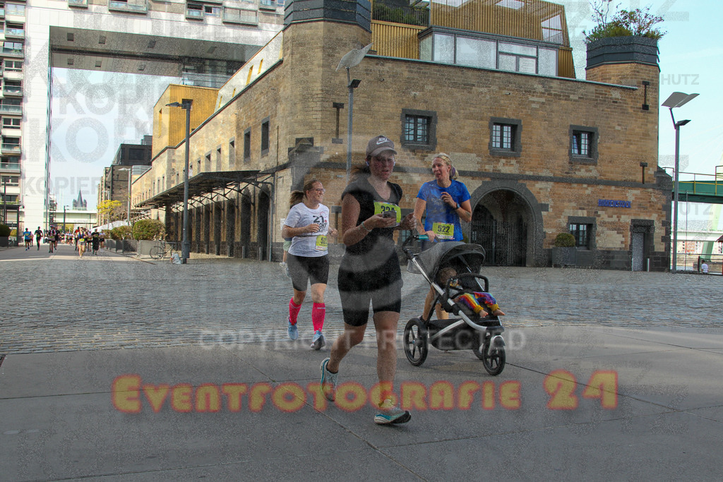250920_1501_EV4_7907 | Sportfotografie im Rhein-Sieg Kreis, Köln, Bonn, NRW, Rheinland Pfalz, Hessen, etc. Unser Tätigkeitsfeld umfasst den Laufsport vom Volkslauf über den Marathon, Duathlon, Triathon bis zum Ultralauf wie Kölnpfad Ultra oder Schindertrail.