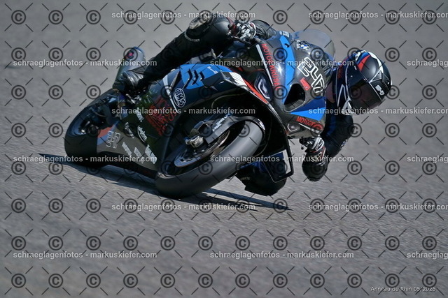 26BT02-1227 | markuskiefer.com - Realisiert mit Pictrs.com