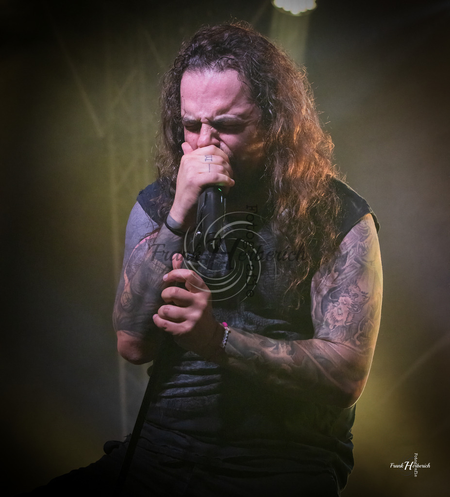 Justice Geiselwind 21.03.2026 | Frank Herberich Fotografie, Frank Herberich, Fotografie, Hochzeit, Portrait, St. Peter Ording, Ording, Westerhever, Nordsee, Frank Fotografie, Hardheim,  Odenwald,Walldürn, Band,Eventfotografie - Realisiert mit Pictrs.com