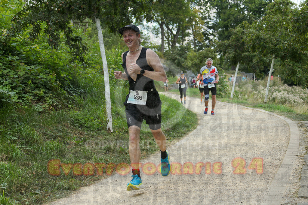 250824_1406_EX1_4987 | Sportfotografie im Rhein-Sieg Kreis, Köln, Bonn, NRW, Rheinland Pfalz, Hessen, etc. Unser Tätigkeitsfeld umfasst den Laufsport vom Volkslauf über den Marathon, Duathlon, Triathon bis zum Ultralauf wie Kölnpfad Ultra oder Schindertrail.