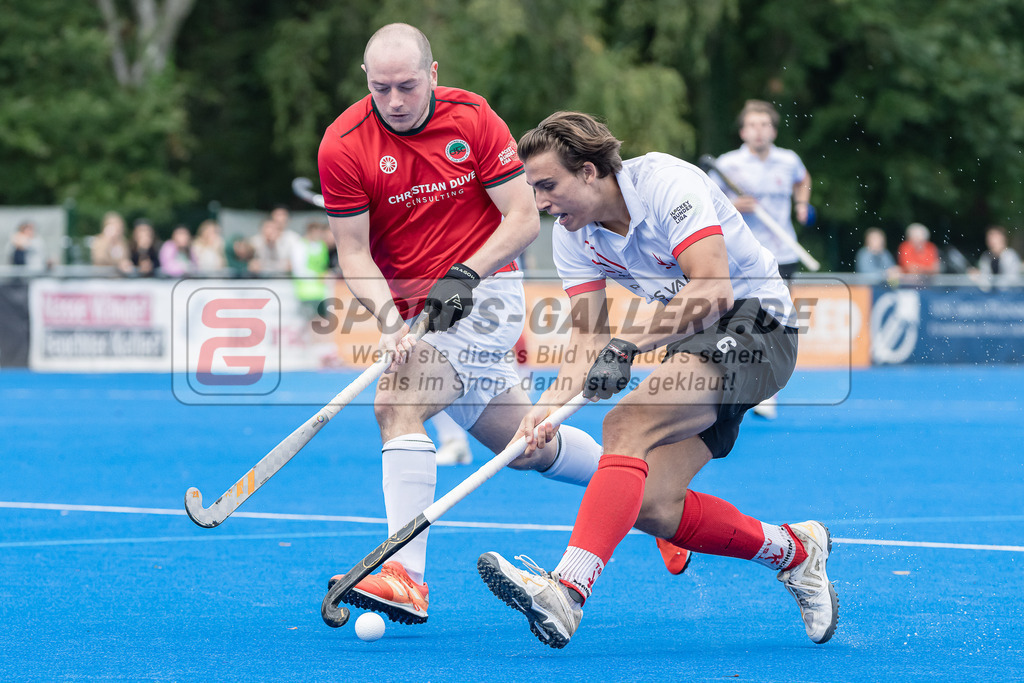 HK_20230923_104443 | 1. Bundesliga Herren Crefelder HTC - TSV Mannheim am 23.9.2023 CHTC, Krefeld , van Laak Max ( Crefelder HTC #5 ) , David Jehn ( TSV Mannheim )