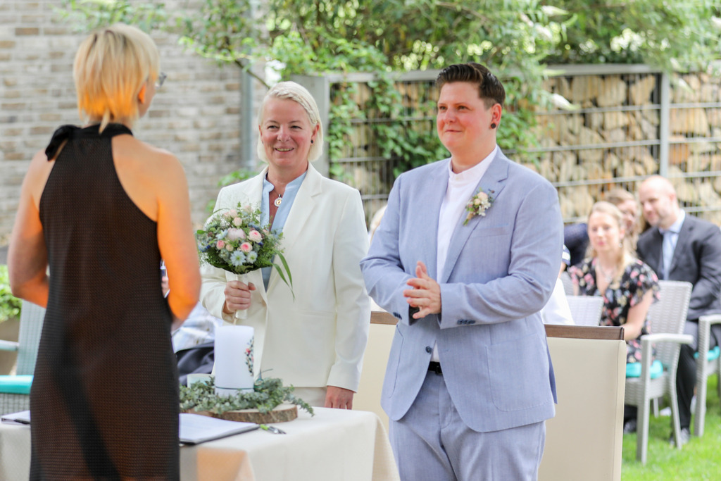 top-top.de Hochzeiten031 | Foto, Video, Fotografie, Videografie, Fotobox, DJ, Discjockey, Musik, Musikbox, Veranstaltung, Photobooth, Amazon, Ebay, Buchtipp, Bestseller, Autor, Verlag, Buch, Wesel, Hamminkeln, NRW, Dinslaken, Rees, Drohne, Hochzeit, Party, Fotobox, Wesel, Fotograf