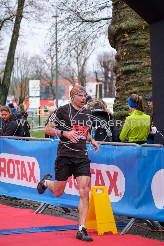 ..... | AUSTRIA, Wels, 30.03.25, ALOHA Wels Halbmarathon, Image Shows: , Foto: Wapics/RING M.
