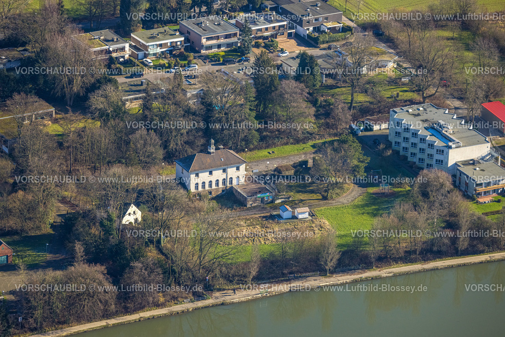 Muelheim230201093 | Luftbild, Areal um Hahnenfähre, geplante Bebauung, Wohnbebauung zwischen Mendener Straße und Fluss Ruhr, am Leinpfad, Haus Jugendgroschen Andachtsstätte mit Türmchen, Holthausen - West, Mülheim an der Ruhr, Ruhrgebiet, Nordrhein-Westfalen, Deutschland
