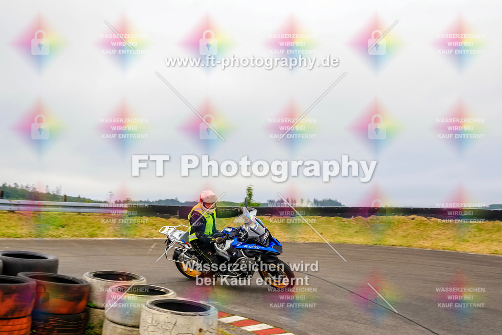 OBK-5963 | Hier findet Ihr Bilder von Touristenfahrten auf der Nürburgring Nordschleife oder von anderen Veranstaltungen die ich besucht habe. Viel Spass beim Durch Schauen 