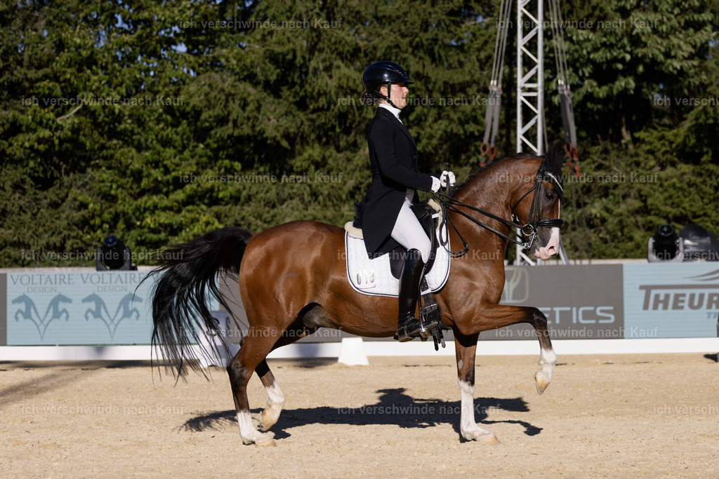 FHC2026_P09_10_18963 | Fichtenhof Classics 2026 – Grand Prix de Dressage - VOLTAIRE Design Preis, Reitanlage Fichtenhof, Sch ftlarn