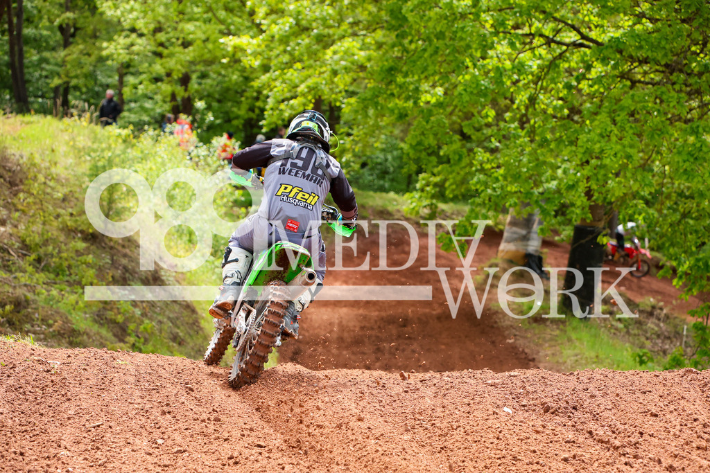 5E6A0201 | 989 MEDIAWORK