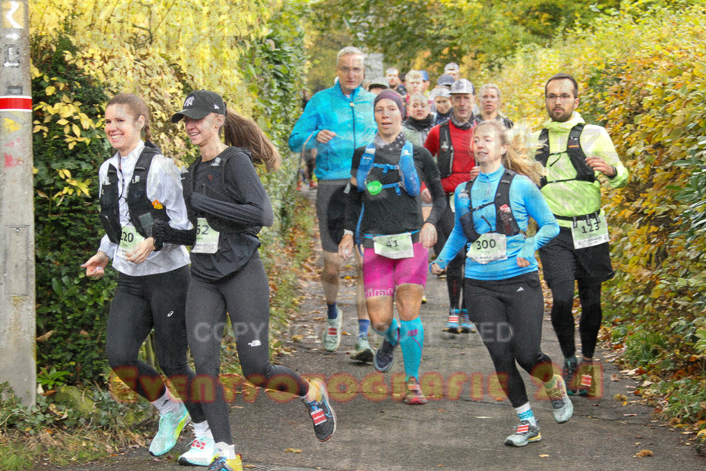 251026_1006_EV4_4221 | Sportfotografie im Rhein-Sieg Kreis, Köln, Bonn, NRW, Rheinland Pfalz, Hessen, etc. Unser Tätigkeitsfeld umfasst den Laufsport vom Volkslauf über den Marathon, Duathlon, Triathon bis zum Ultralauf wie Kölnpfad Ultra oder Schindertrail.