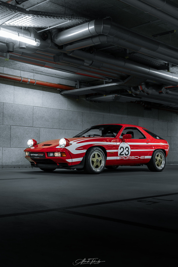 R6AT0594 _Alexander Tschuncky | Entdecken Sie die faszinierende Welt von Alexander Tschuncky Arts: Kreative Fotografie, atemberaubende Automobilkunst und hochwertiger Bilderdruck. Lassen Sie sich inspirieren! - Realisiert mit Pictrs.com