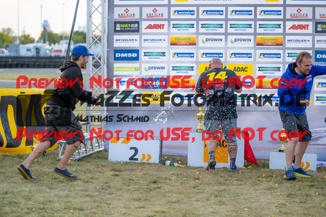 MaZZes_FotoMatrix_231001_0852 | UE40