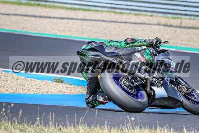 pubi3891 | Professionelle Fotos von Sportveranstaltungen, aber auch Hochzeiten und anderen Events. - Realisiert mit Pictrs.com