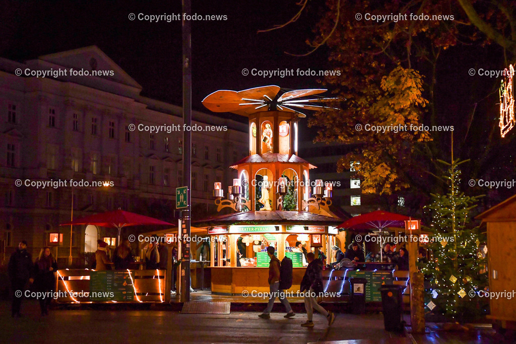 Christkindlmarkt_ Volksgarten Linz_ 23.11.2022-10 | 23.11.2022, Linz,  AUT, Christkindlmarkt Volksgarten, im Bild Christkindlmarkt Volksgarten, Huetten, Standln, Weihnachtsdekoration