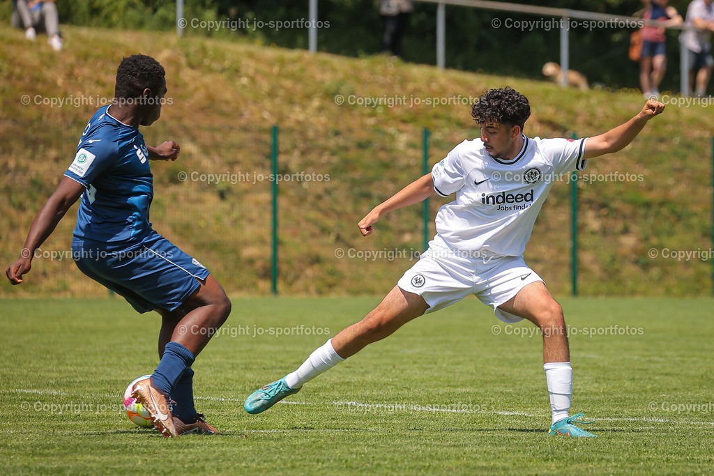 BQ3I5663 | 17.06.2023; Testspiel; Rasenplatz Offdilln; VfL Bochum U17 - Eintracht Frankfurt U17; Ergebnis: 3:1 (1:1)