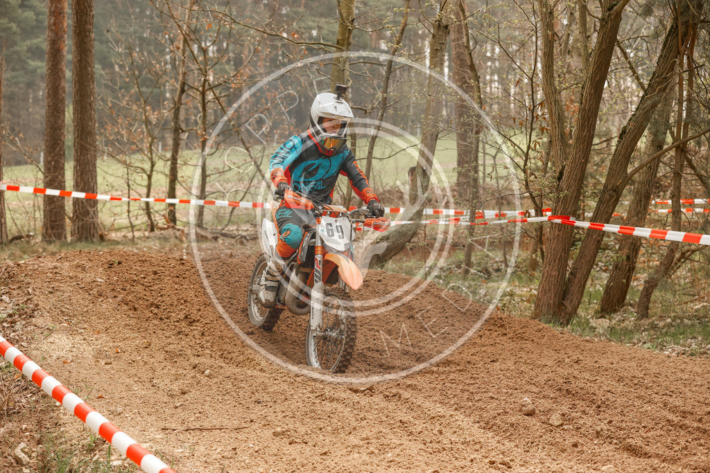 2TaktLauf1-651 | koppe-media - Realisiert mit Pictrs.com