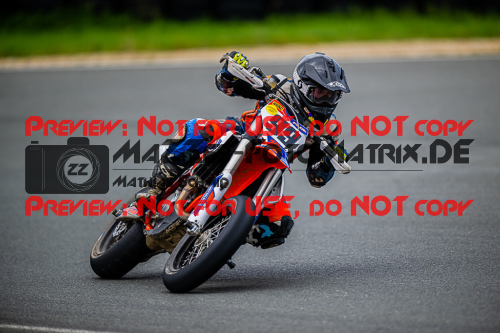 MaZZes_FotoMatrix_220903_5216 | S4