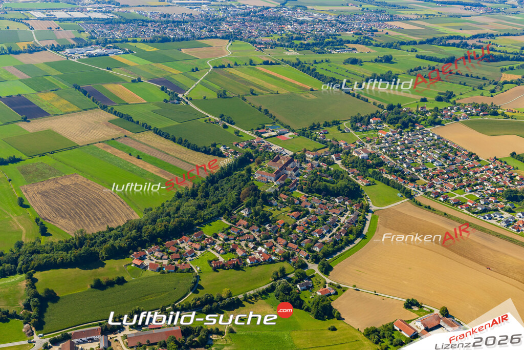 Luftaufnahme von  Zangberg - Die Luftaufnahme wurde 2025 vom UL-Flugzeug heraus erstellt ( keine Drohne ) - Hochauflösende Luftaufnahme - für professionelle Ausdrucke geeignet. Die Geschenkidee !Mit Lizenz und Bildrechte bestellbar