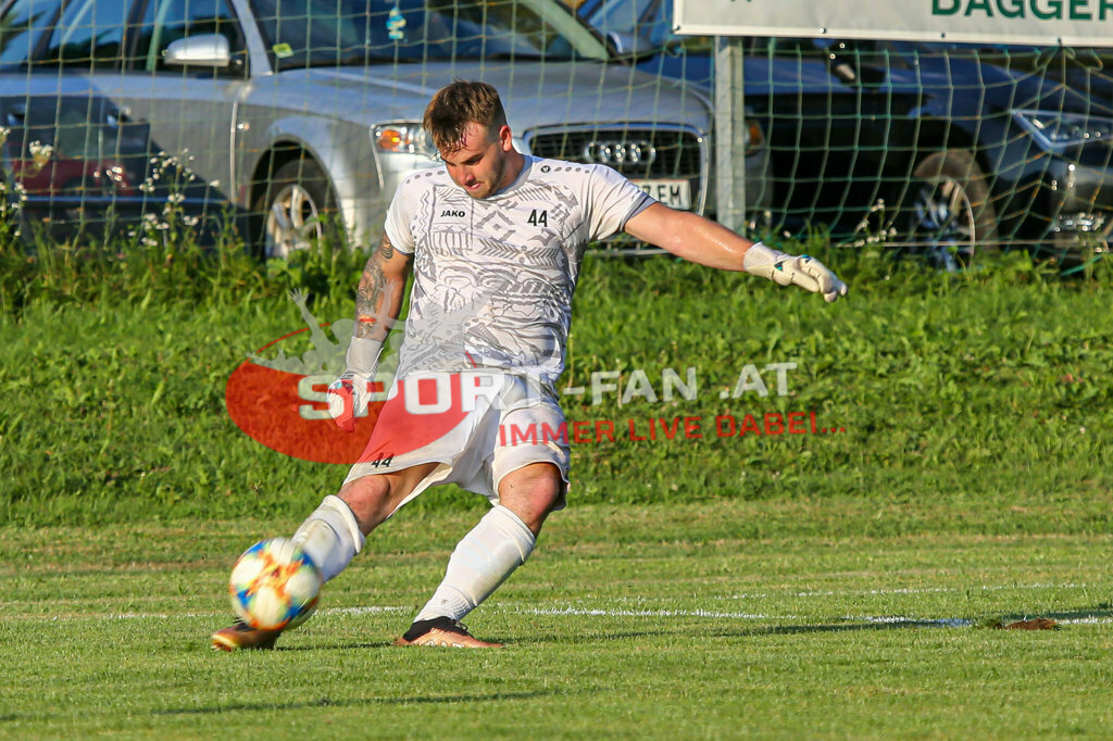 SK Maria Saal - DSG Ferlach 2-3, Unterliga Ost | Manuel Jachs (SK Maria Saal #44) SK Maria Saal - DSG Ferlach 2-3 am 22.08.2023 in Maria Saal
(Sportplatz), Austria, (Photo by Ernst Krawagner sport-fan.at) - Realisiert mit Pictrs.com