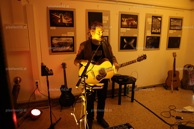 Markus Wutte und Walther Preiml im KunstRaum | Bildershop von pixelworld.at - Realisiert mit Pictrs.com