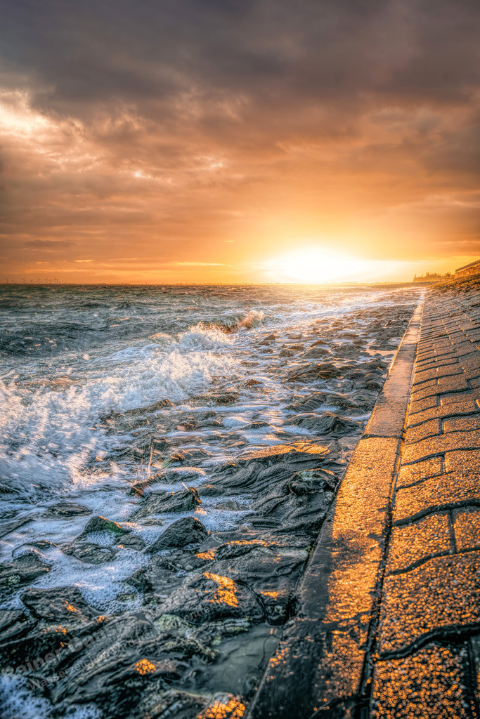 034 Wilhelmshaven Fliegerdeich - 03-11-2023 -R Ganske.jpg | Sonnenuntergang an der Nordsee in Wilhelmshaven - Realisiert mit Pictrs.com