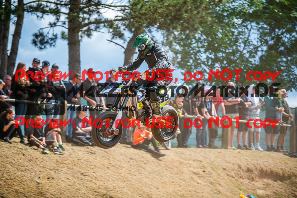 MaZZes_FotoMatrix_220529_6845 | Fotograf Mathias Schmid
Sportfotograf,
Eventfotograf,
Hochzeitsfotograf,
Portraitfotograf