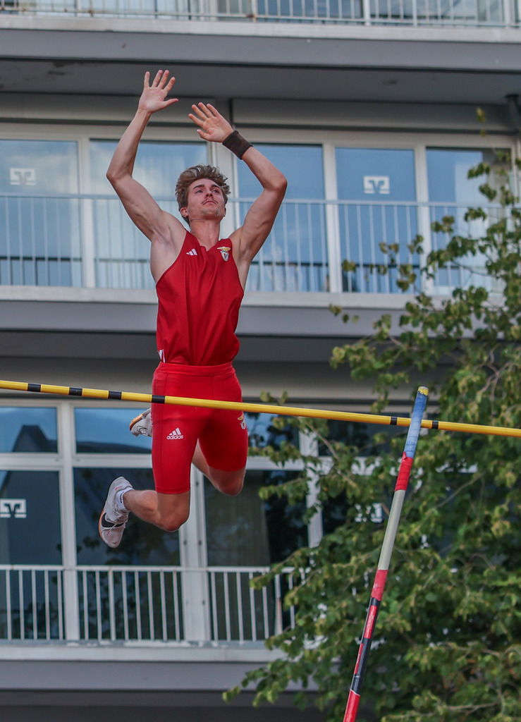 top-top.de-250828-281 | Foto, Video, Fotografie, Videografie, Fotobox, DJ, Discjockey, Musik, Musikbox, Veranstaltung, Photobooth, Amazon, Ebay, Buchtipp, Bestseller, Autor, Verlag, Buch, Wesel, Hamminkeln, NRW, Dinslaken, Rees, Drohne, Hochzeit, Party, Fotobox, Wesel, Fotograf