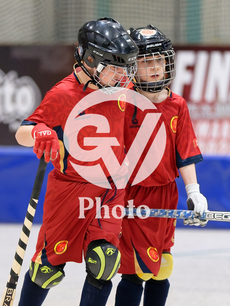 U11  - Geneve RHC v RHC Diessbach  |  during the U11  match between Geneve RHC and RHC Diessbach  at Centre sportif de la queue d'arve in Geneve, Switzerland