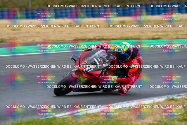 2026_08_23_PBK_47357_LRX | Sportfotografie; SlowMotion; Video; Rennstrecke; Hafeneger; RSE; Speer; Trackday; Motorsportarena; Hockenheimring; Brno; Most; Barcelona; Valencia, Benny; Kaetzmer;