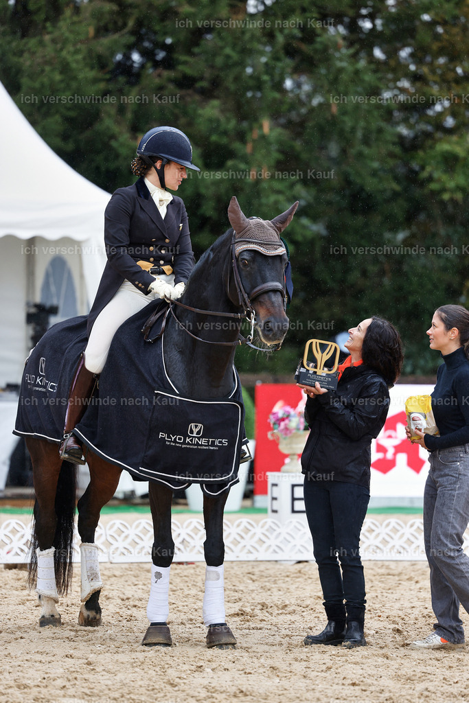 07-Siegerehrung-DRESSUR  S___  -StoibPH-5102 | working equitationturnier fotograf videograf stoibphotography marixx film working equitation deutschland reitsport turnierfotografie eventfotografie equestrian events
