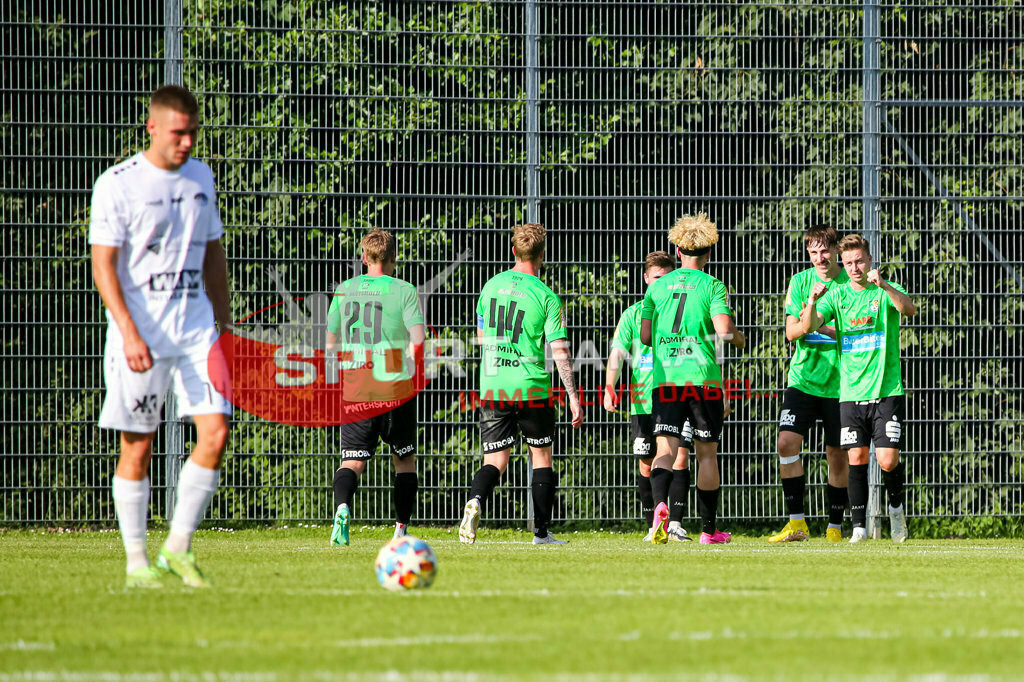 ASK Klagenfurt - SC Weiz 2:3, Kärntner Liga 3. Runde | Anej Kmetic (ASK Klagenfurt #14) Philipp Schellnegger (SC Weiz #29) Patrick Durlacher (SC Weiz #44) Tobias Strahlhofer (SC Weiz #7) ASK Klagenfurt - SC Weiz 2:3 am 13.08.2023 in Klagenfurt
(ASK Sportzentrum Fischl), Austria, (Photo by Ernst Krawagner sport-fan.at) - Realisiert mit Pictrs.com