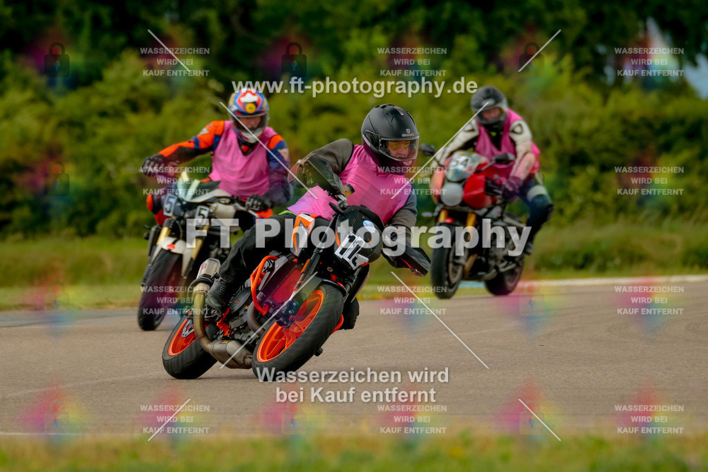 _7D21600 | Hier findet Ihr Bilder von Touristenfahrten auf der Nürburgring Nordschleife oder von anderen Veranstaltungen die ich besucht habe. Viel Spass beim Durch Schauen 